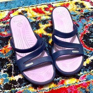 Purple crocs